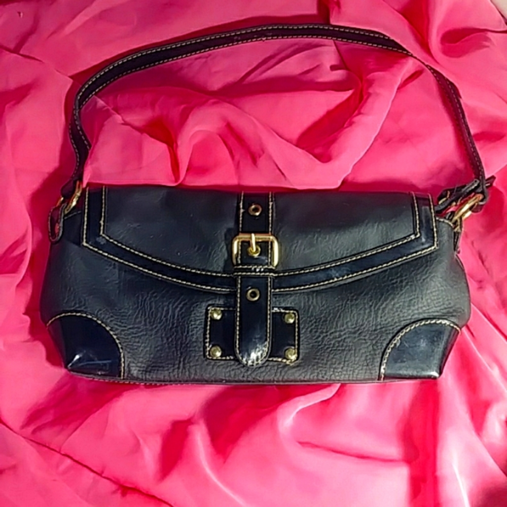 Black leather purse